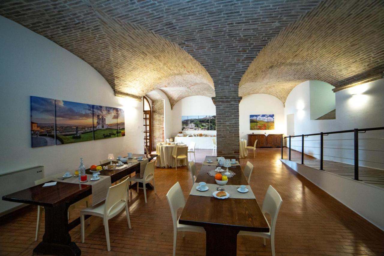 Bed and Breakfast Il Monastero Di Беванья Экстерьер фото